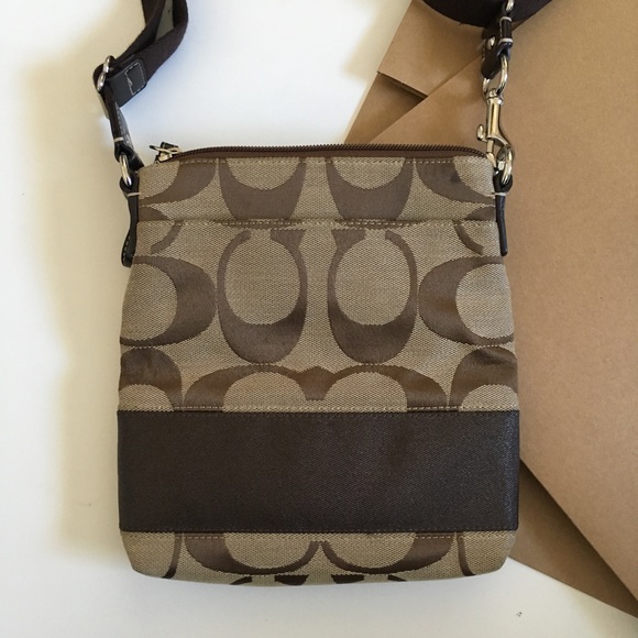 Coach Signature Stripe Swingpack Crossbody Brown - Picture 7 of 7